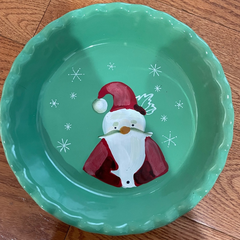 Santa green dish pie plate holiday Christmas baking